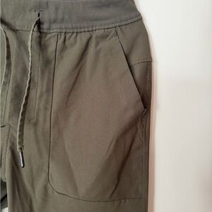 Lululemon Olive Green Jogger Pants | Athletic Lounge | Men's M